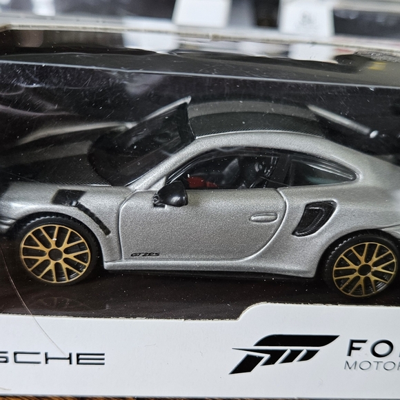 NEW, Forza Porche Motorsport  7, Scale 1/43. Microsoft Xbox Promo - Picture 3 of 11